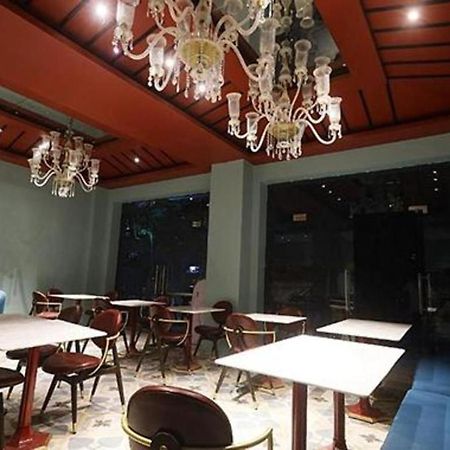 Fabhotel Prime The Seven Seeds New Delhi Buitenkant foto