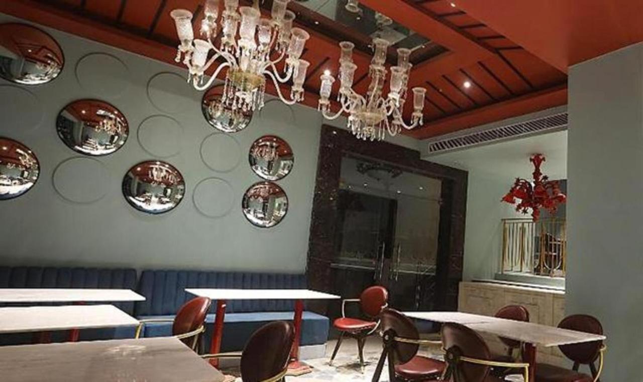 Fabhotel Prime The Seven Seeds New Delhi Buitenkant foto
