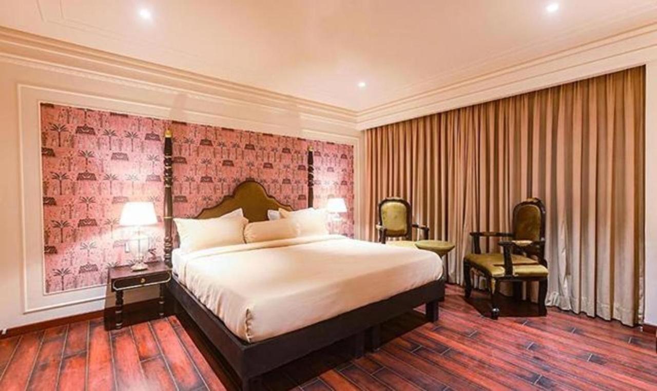 Fabhotel Prime The Seven Seeds New Delhi Buitenkant foto